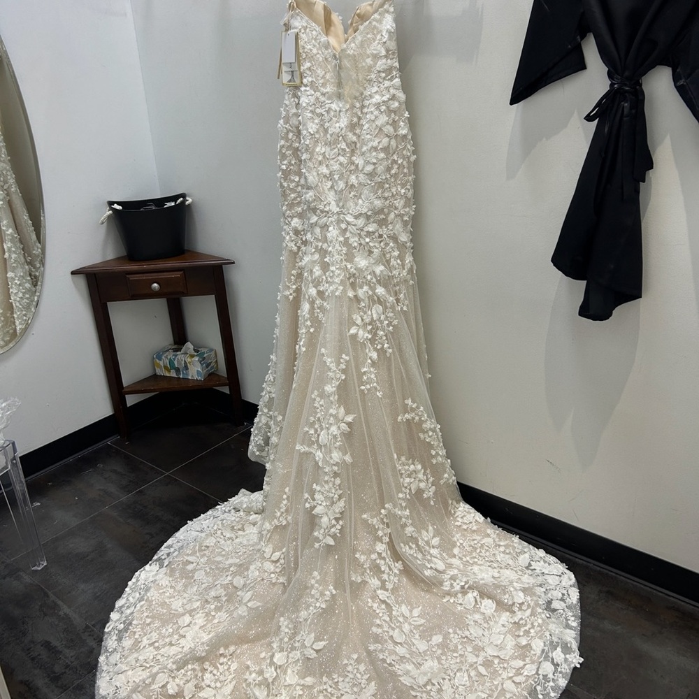 Floral Lace Bridal Dress